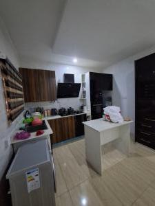 2 bedroom Flat / Apartment for rent Guzape Abuja
