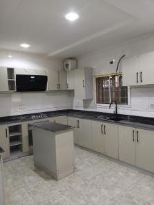 3 bedroom House for rent Gaduwa Abuja