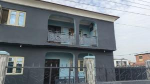 3 bedroom Flat / Apartment for rent Sawmill Soluyi Gbagada Lagos