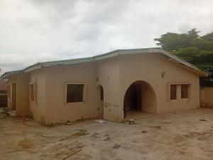 4 bedroom House for sale Phase 4 / Federal Housing Kubwa Abuja
