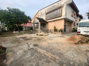 10 bedroom House for sale Estate J Soluyi Gbagada Lagos