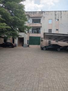 3 bedroom Flat / Apartment for rent Guzape District Abuja (video Of The House Is Attached) Guzape Abuja