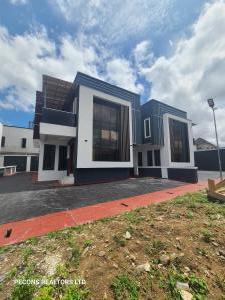 4 bedroom House for sale Off 7up Olubadan Avenue Oluyole Estate Ibadan Oyo