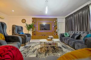 3 bedroom Flat / Apartment for shortlet Nicon Town Lekki Lagos