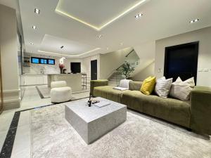 4 bedroom House for shortlet Lekki Phase 1 Lekki Lagos