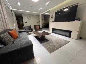 3 bedroom House for shortlet Awuse Estate Opebi Ikeja Lagos