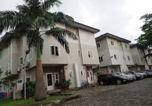 4 bedroom House for sale Connal Road Alagomeji Yaba Lagos