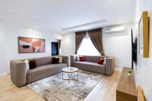 3 bedroom Flat / Apartment for shortlet Bali Estate Life Camp Abuja