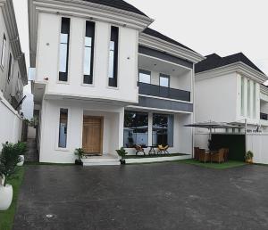 5 bedroom House for shortlet Omole phase 1 Ojodu Lagos