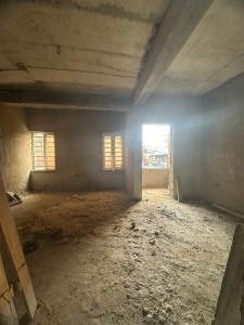 1 bedroom Flat / Apartment for sale Olonode Bornoway Alagomeji Yaba Lagos