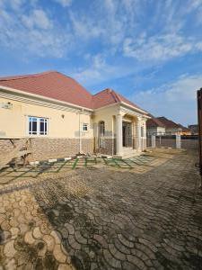 3 bedroom House for rent Fha Lugbe Abuja