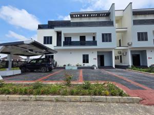 5 bedroom House for sale VGC Lekki Lagos