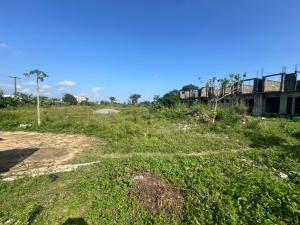 Land for sale Off Monastery Road (behind Shoprite), Sangotedo Ajah Lagos