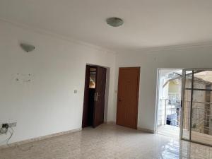 3 bedroom Flat / Apartment for sale ONIRU Victoria Island Lagos