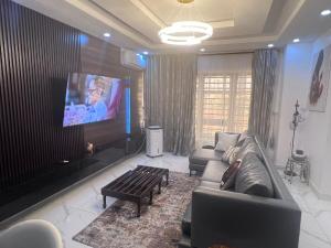 3 bedroom Flat / Apartment for sale Millenium Estate Gbagada Millenuim/UPS Gbagada Lagos