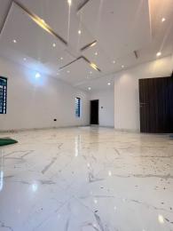 3 bedroom House for sale In An Estate Off Herbert Macaulay Way, Yaba Lagos