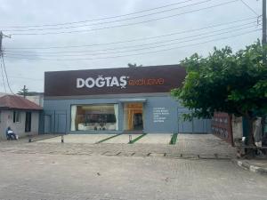3 bedroom House for sale Adeola Odeku Victoria Island Lagos