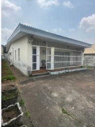 3 bedroom Commercial Property for rent Tafawa Balewa Adeniran Ogunsanya Surulere Lagos