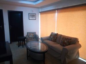 2 bedroom Flat / Apartment for rent Mende Maryland Lagos