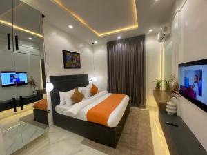 2 bedroom House for rent Off Freedom Way Lekki Phase 1 Lekki Lagos