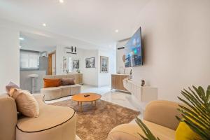 2 bedroom House for shortlet Iconic Tower Apartment, Victoria Island Lagos