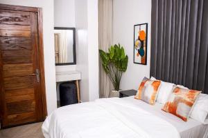 3 bedroom House for rent Lekki Phase 1 Lekki Lagos
