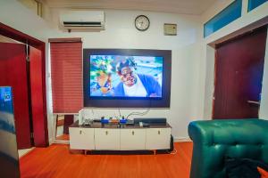 1 bedroom Flat / Apartment for rent Off Admiralty Way Lekki Phase 1 Lekki Lagos