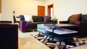 3 bedroom Flat / Apartment for rent Lekki Phase 1 Rhs Lagos State. Lekki Phase 1 Lekki Lagos