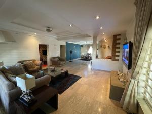 5 bedroom House for rent Wuse 2 Abuja