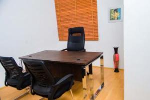 Co working space for rent 1b Alh Hussein Sunmonu, Off Onikepo Akande Street,road 12, Lekki Phase 1 Lekki Lagos