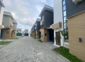 3 bedroom House for rent  Ado Road Ajah Lagos