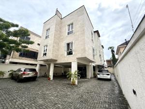 2 bedroom Flat / Apartment for rent Off Admiralty Road, Lekki Phase 1 Lagos State. Lekki Phase 1 Lekki Lagos