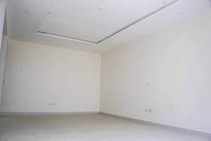 2 bedroom House for rent Alpha Beach New Road Opp Chevron Lekki, Lagos State. Alpha Beach Road Lekki Lagos