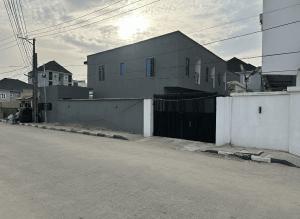 2 bedroom House for rent Ologolo Lekki, Lagos State. Ologolo Lekki Lagos