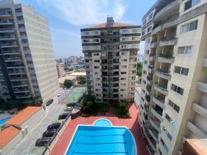 3 bedroom Flat / Apartment for rent Admiralty Towers , Gerard road Ikoyi Lagos