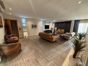 3 bedroom Flat / Apartment for shortlet Banana Island Ikoyi Lagos