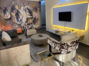 3 bedroom Flat / Apartment for shortlet Ikeja GRA Ikeja Lagos