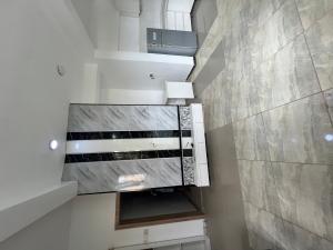 2 bedroom House for rent Off Admiralty Way Lekki Phase 1 Lekki Lagos