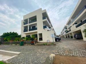 4 bedroom House for rent Off Admiralty Road Lekki Phase 1 Lekki Lagos