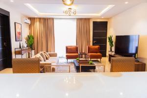 2 bedroom House for shortlet Admiralty Way, Lekki Phase 1 Lekki Lagos