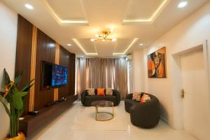 2 bedroom House for rent Off Admiralty Way Lekki Phase 1 Lekki Lagos