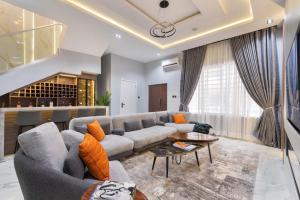 3 bedroom Flat / Apartment for shortlet Gra Ikota Lekki Lagos