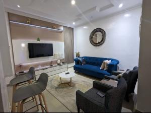 2 bedroom Flat / Apartment for shortlet Millenuim/UPS Gbagada Lagos