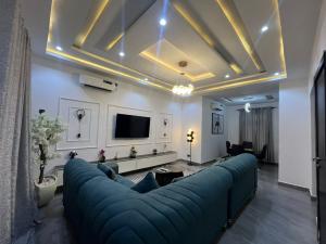3 bedroom Flat / Apartment for rent Ikeja GRA Ikeja Lagos