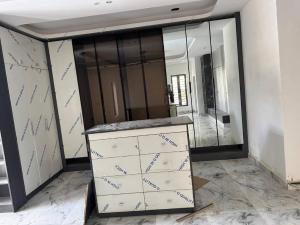 10 bedroom House for sale Utako Abuja