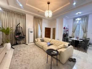 4 bedroom House for rent In A Serene & Secure Estate Chevron Lekki Lagos