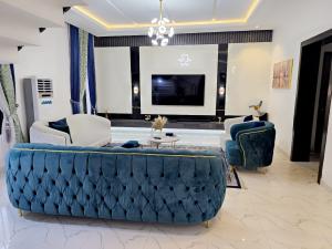 4 bedroom House for rent Lekki Scheme2, Abraham Adesanya Ajah Lagos