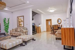4 bedroom House for rent Guzape Main Guzape Abuja