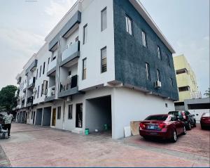 4 bedroom House for sale Shonibare Estate Maryland Lagos