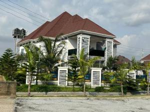 6 bedroom House for sale Idu Abuja